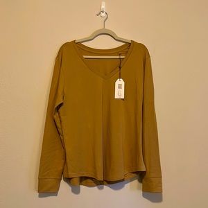 🧡 Mustard V Rex Long Sleeve V Rex Tee Sz S 🧡